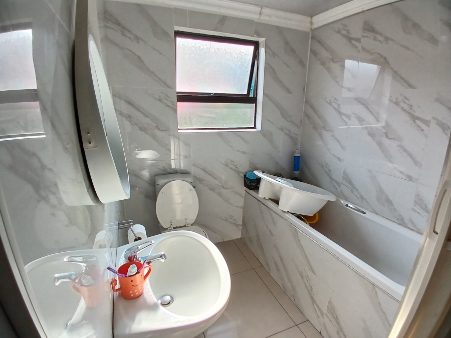 3 Bedroom Property for Sale in Mdantsane Nu 13 Eastern Cape